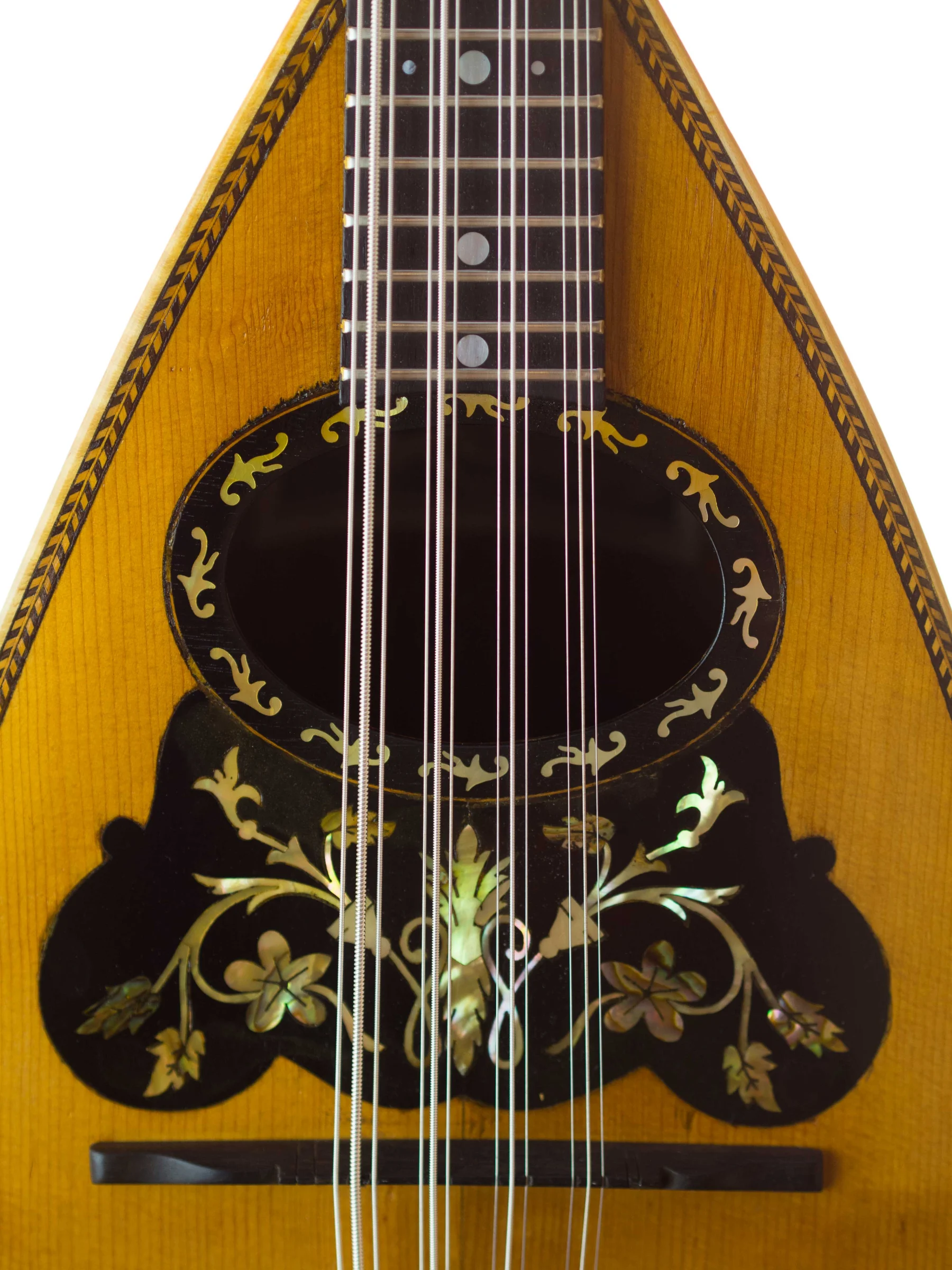 Ornamentierte Decke und Griffbrett der Mandriola
